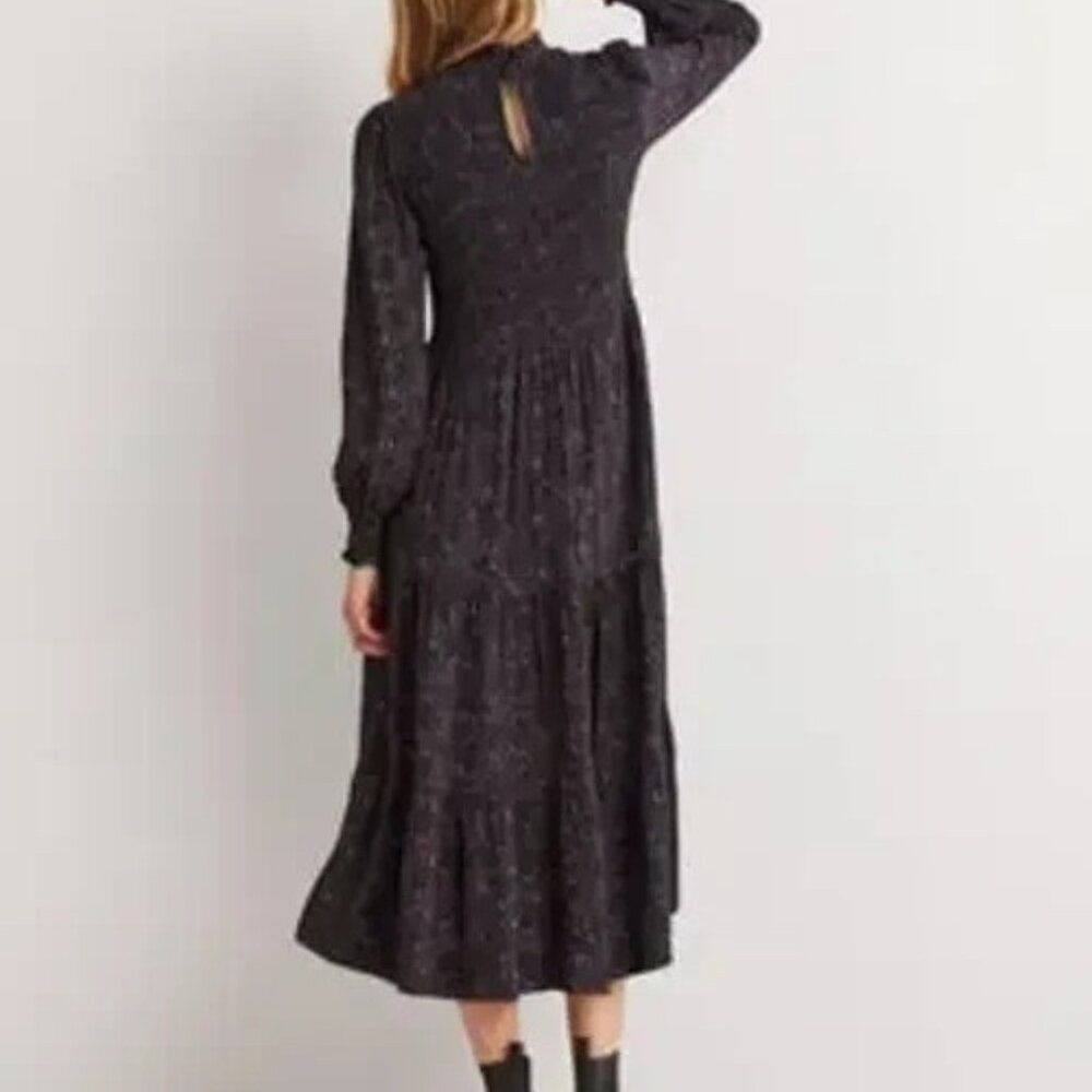 Boden Womens Smocked Tiered Midi Dress UK 16 US 12R Navy blue Floral D0306 NWT - Picture 3 of 13